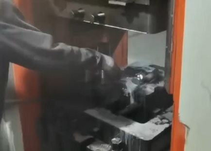 伺服電動螺旋壓力機鍛造鋁合金 伺服電動螺旋壓力機鍛造鋁合金